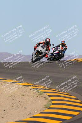 media/Oct-09-2022-SoCal Trackdays (Sun) [[95640aeeb6]]/Turns 9 and 10 (1050am)/